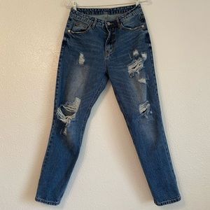 DENIM TORN JEANS